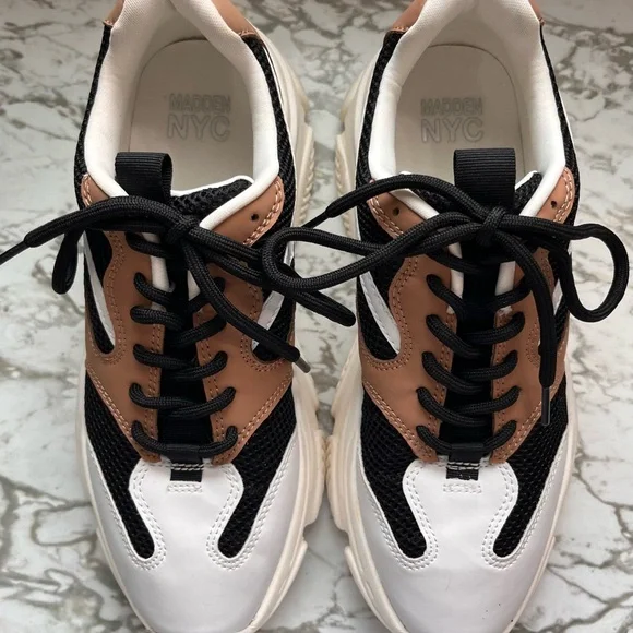 Madden NYC Women's Dad Lace Up Sneakers in Black and Tan - Picture 2 of 9